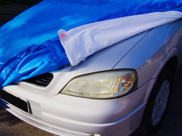Capa para Carro Material XF Super Resistente - Forro Especial Super Macio - Imagem 2